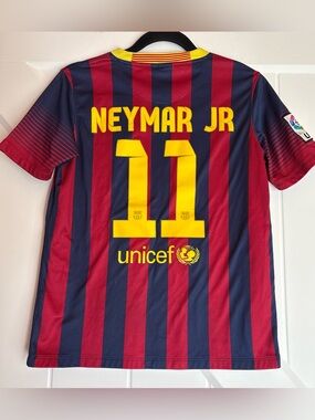 FC Barcelona Home Jersey Neymar Jr 11 Youth L